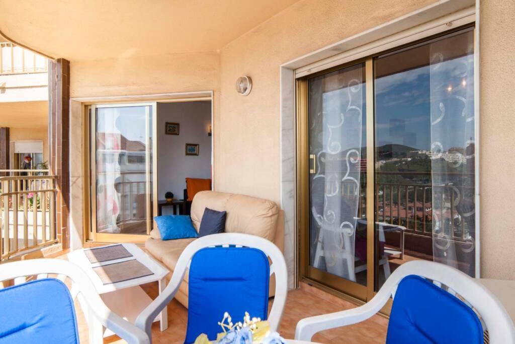 Fuengirola , Beach, Centre ,Balcony With Seaview, For 4 Persons Kültér fotó