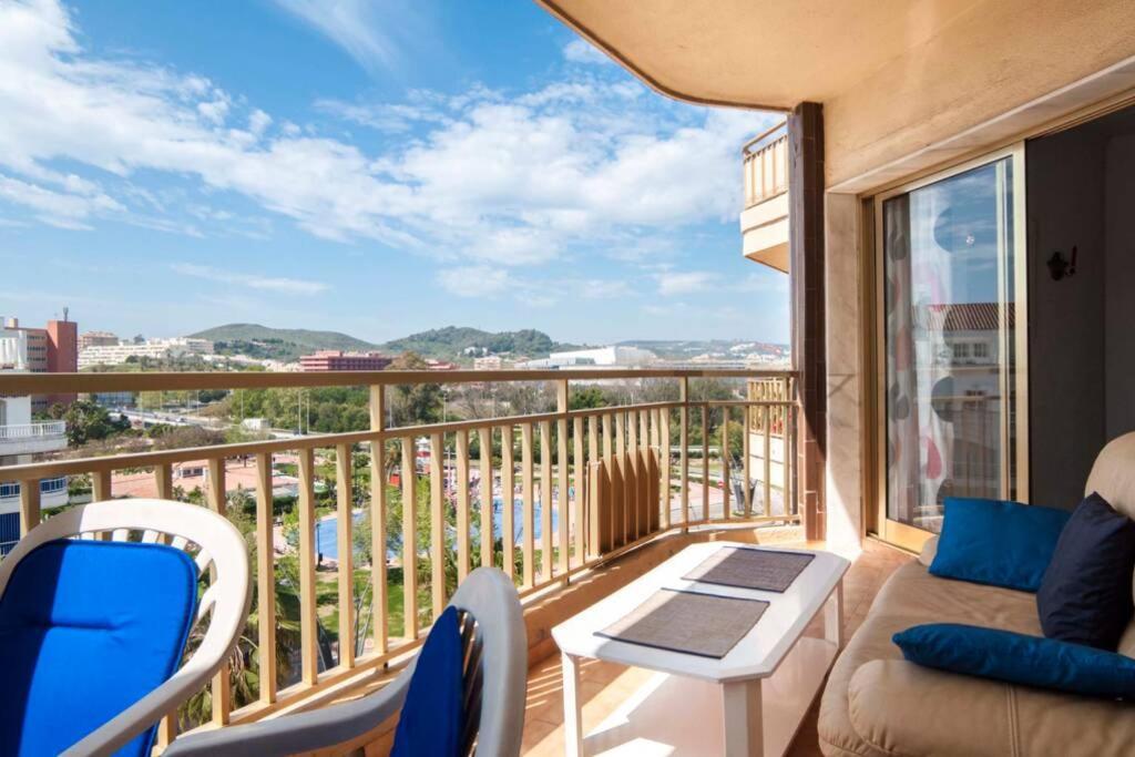 Fuengirola , Beach, Centre ,Balcony With Seaview, For 4 Persons Kültér fotó