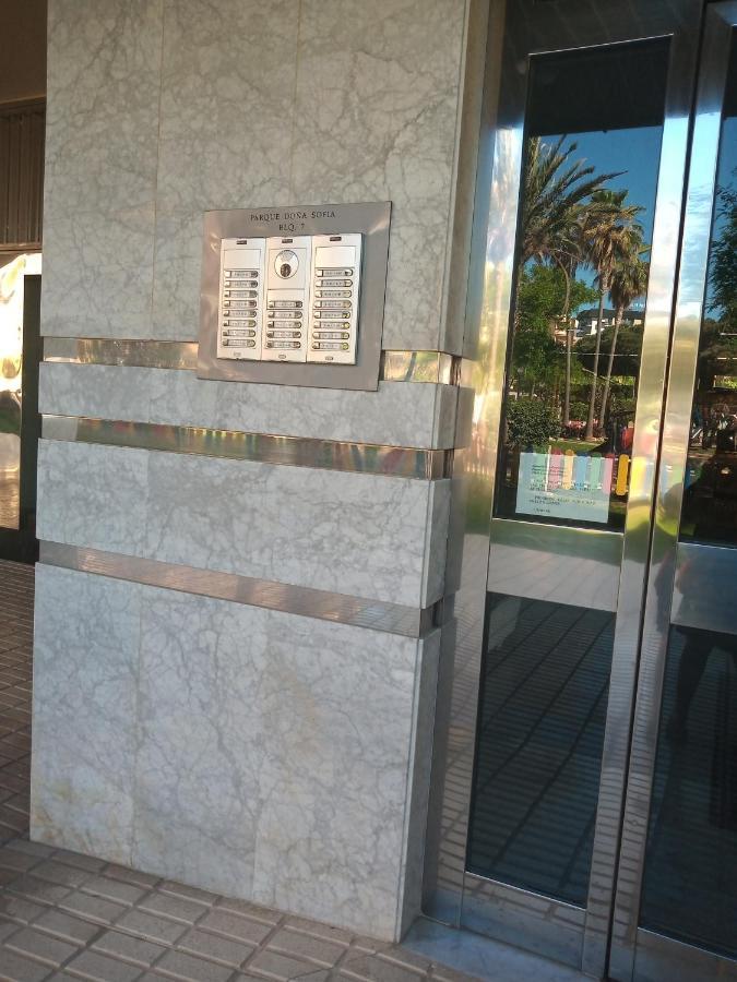 Fuengirola , Beach, Centre ,Balcony With Seaview, For 4 Persons Kültér fotó
